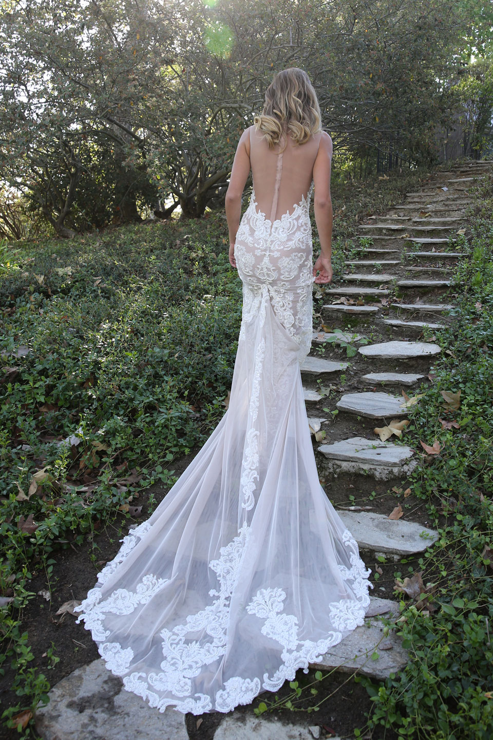 Erin Cole Fall 2017 New York Bridal Week Wedding Dress Collection Erin Cole Fall 2017 New York Bridal Week Wedding Dress Collection