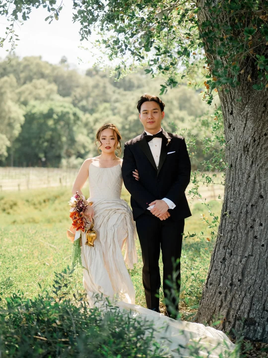 Bride Who Carried a Designer Bag Down the Aisle Proves It Worked