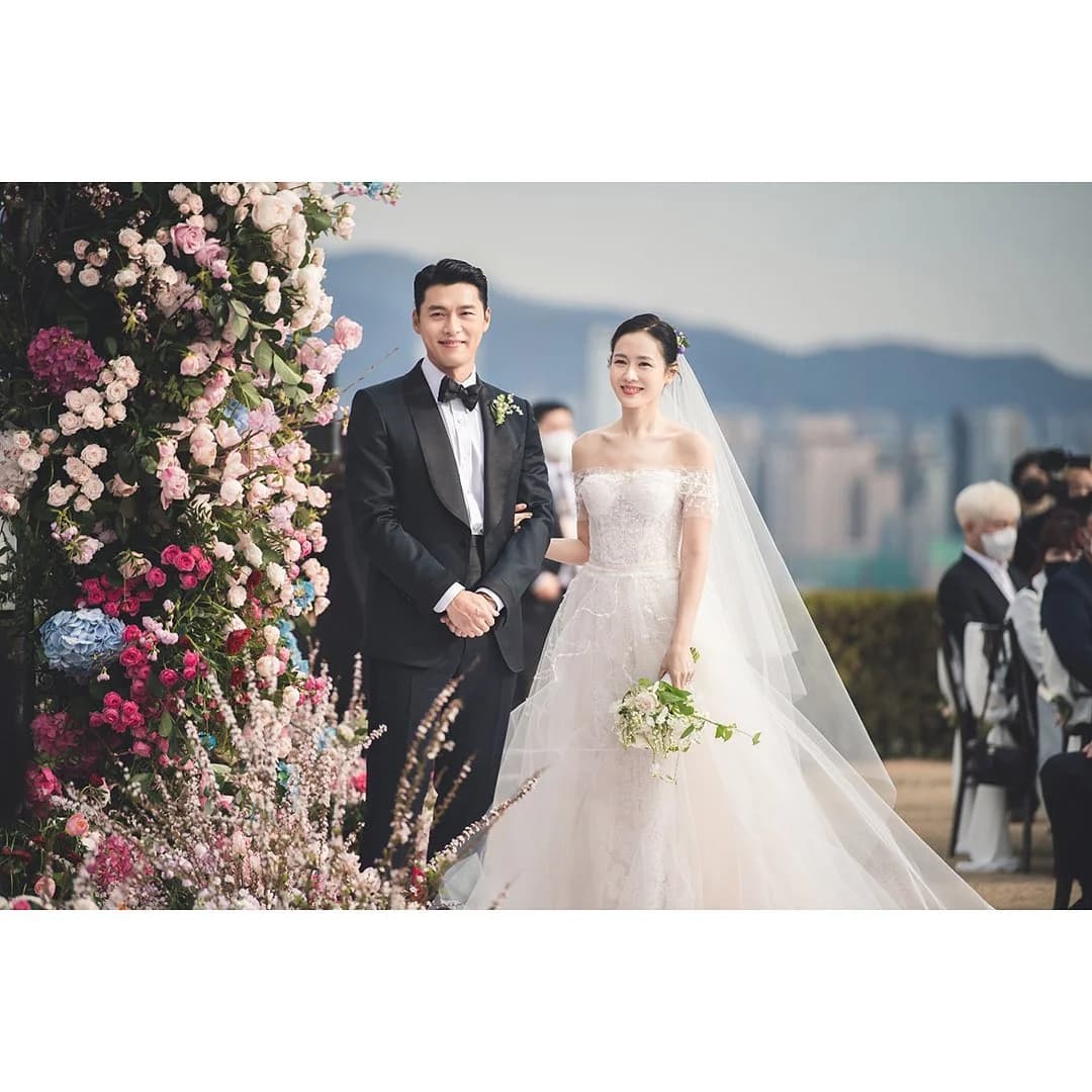 Son Ye-jin Marks Anniversary with Hyun Bin Through Wedding Throwback