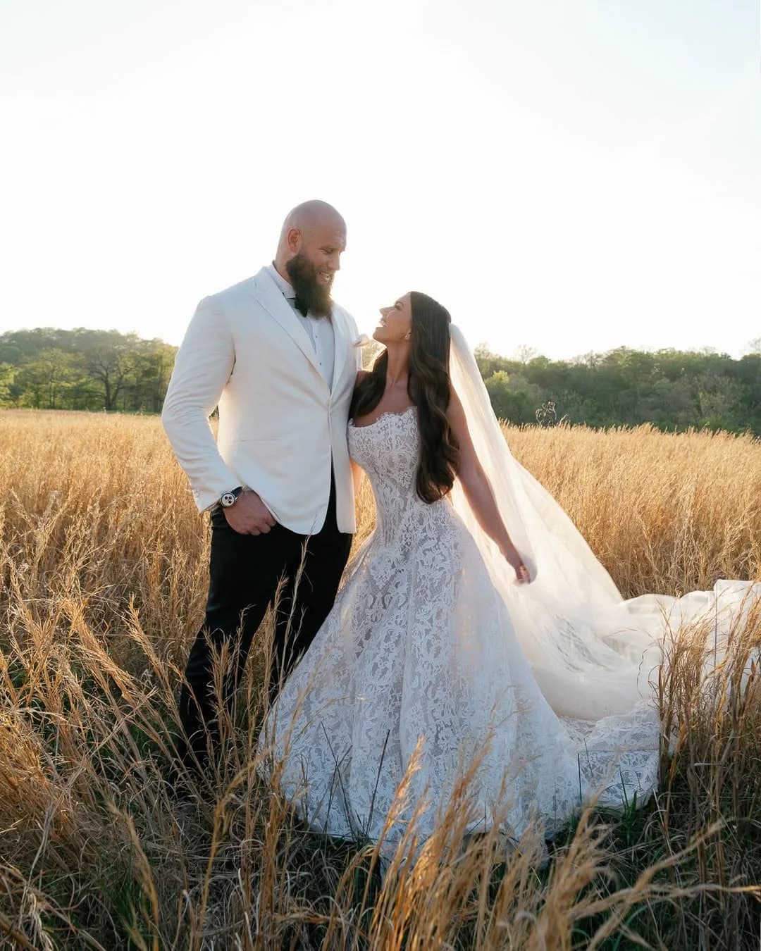 NFL Star Lane Johnson Weds Kelsey Holmer in Intimate Nashville Ceremony