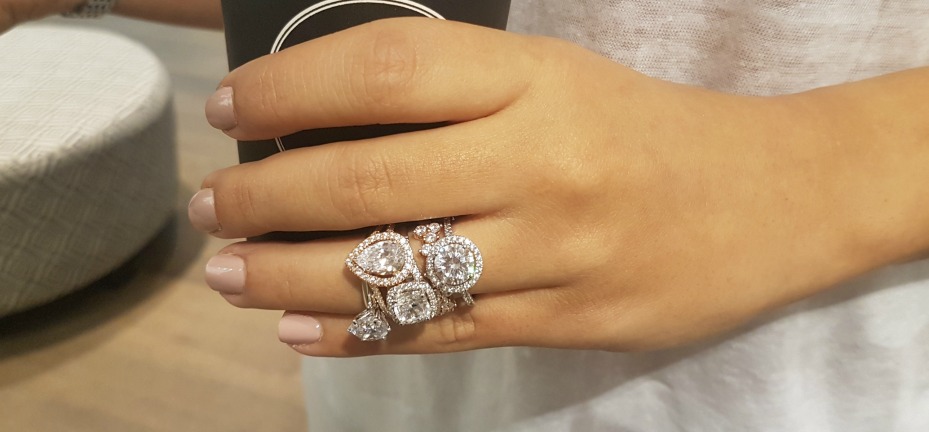 14 Flawless Engagement Rings Under 1 000 Wedded Wonderland